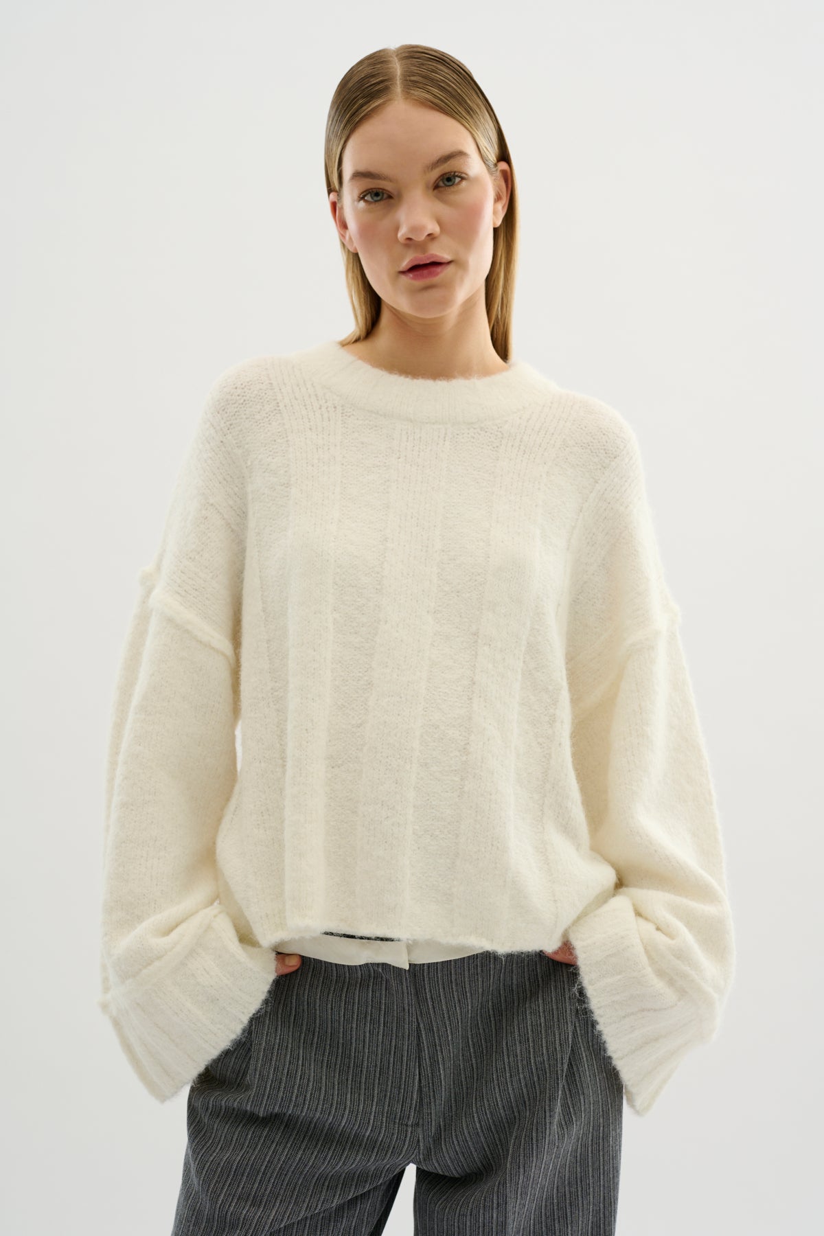 LaraKB Oneck Egret - 10104815