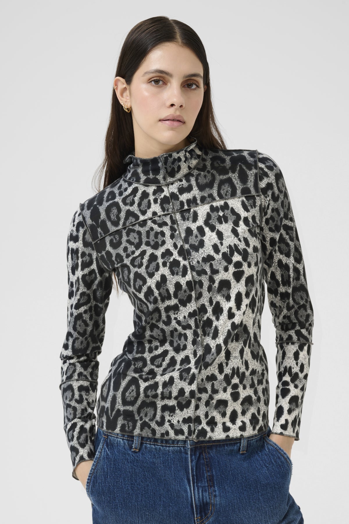 KBPavie Kiri Blouse Animal Grey Print - 10105472