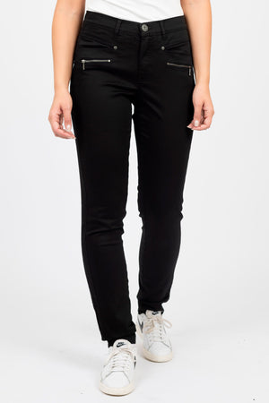 104610Black