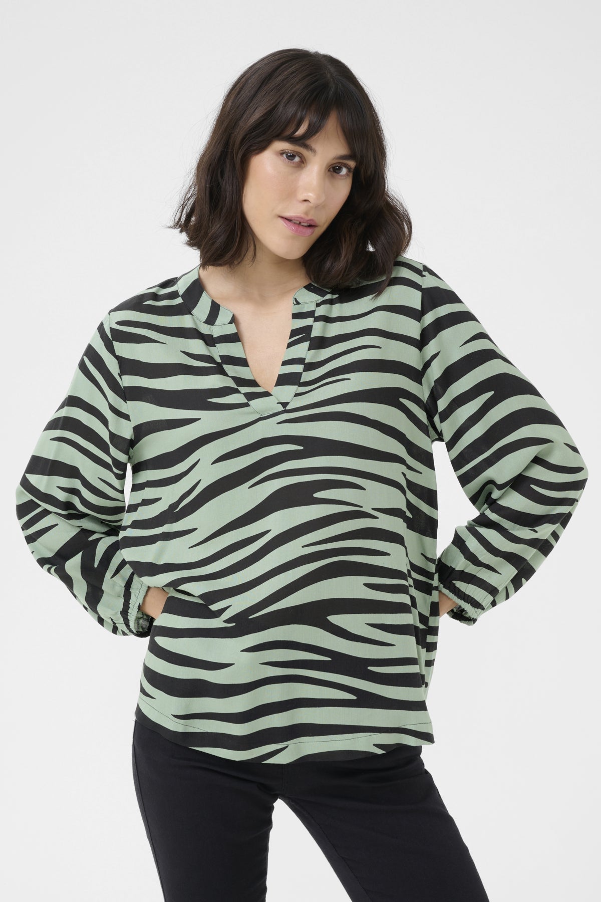 KAjanne Blouse Green/Black Animal