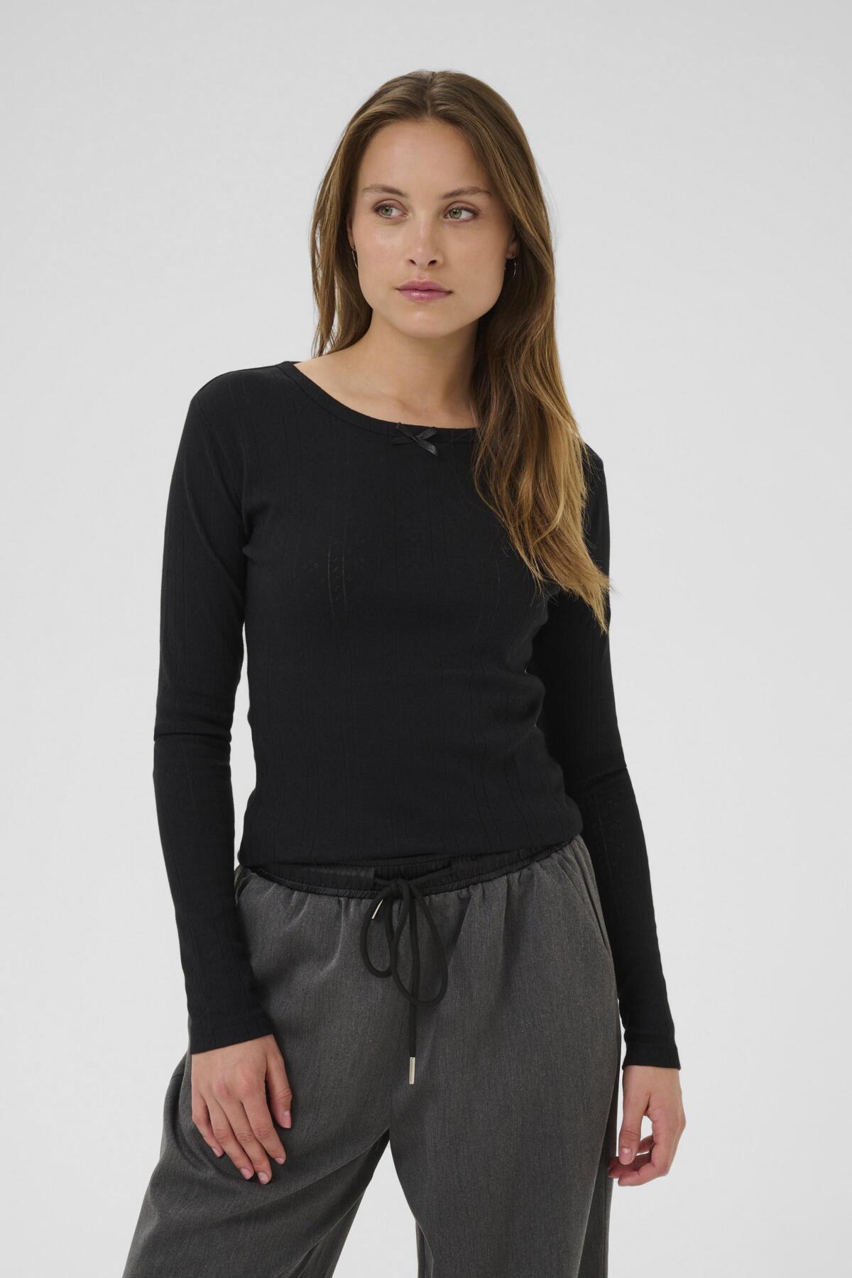 KAhilda T-Shirt Black deep - 10510524