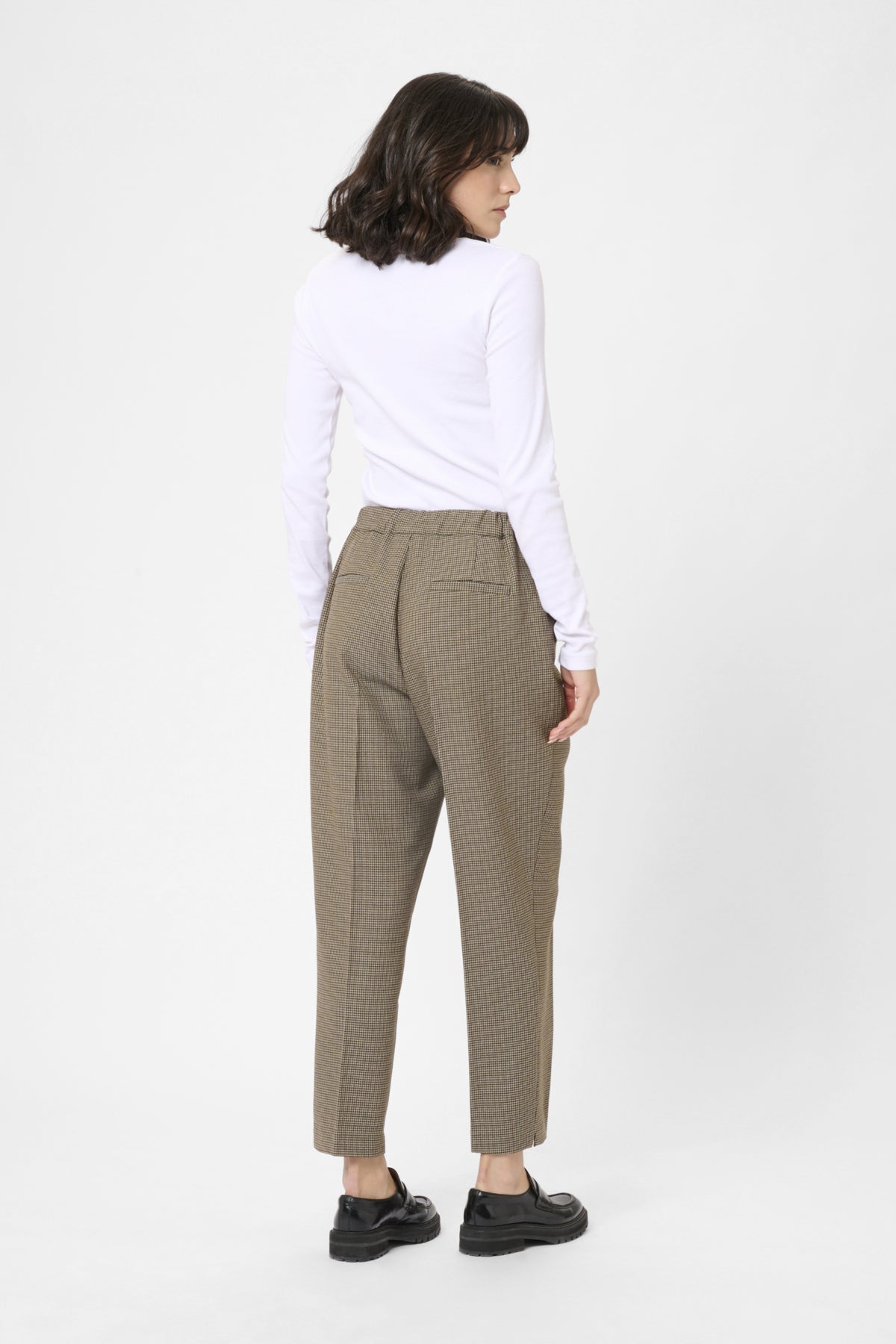 KAelyah Cropped Pants Beige / Black Petit Houndstoot - 10510848