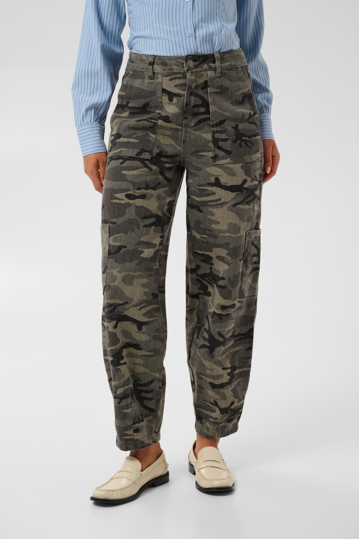 KAlilana Cargo Pants Grey / Beige Camouflage Print - 10513244