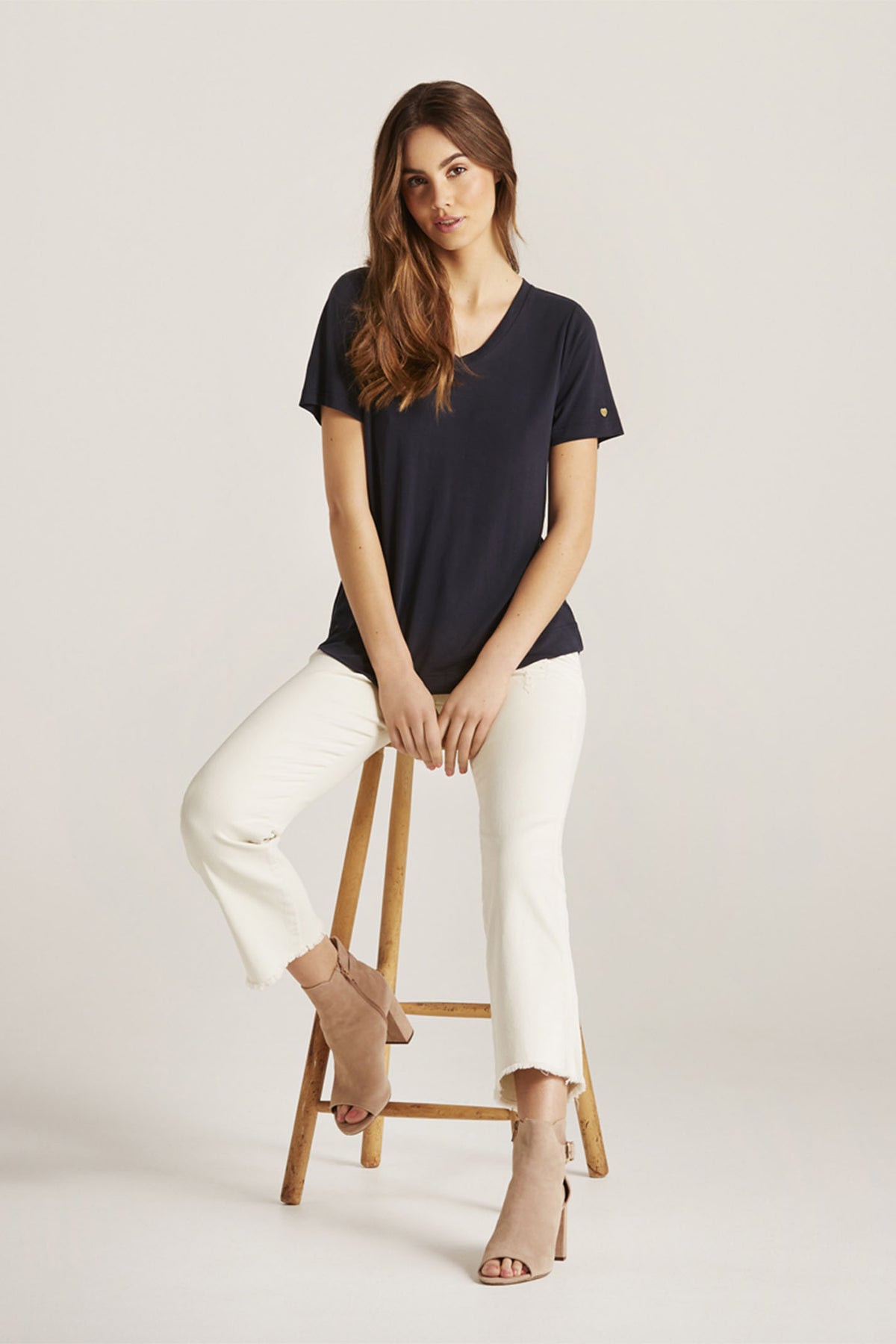 Nina t-shirt V-neck Navy - 14919