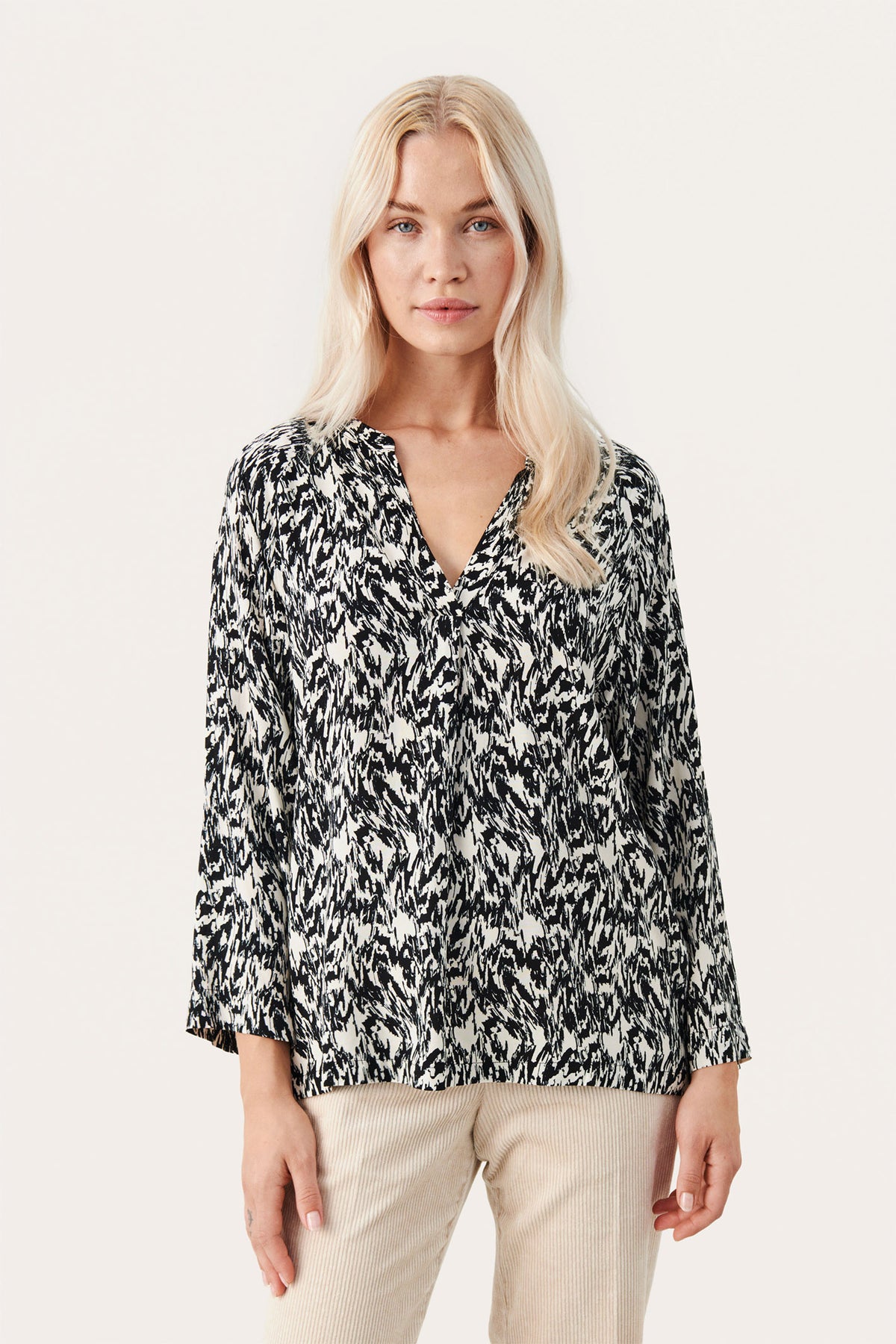 PetinePW BL Black Texture Print - 30307948