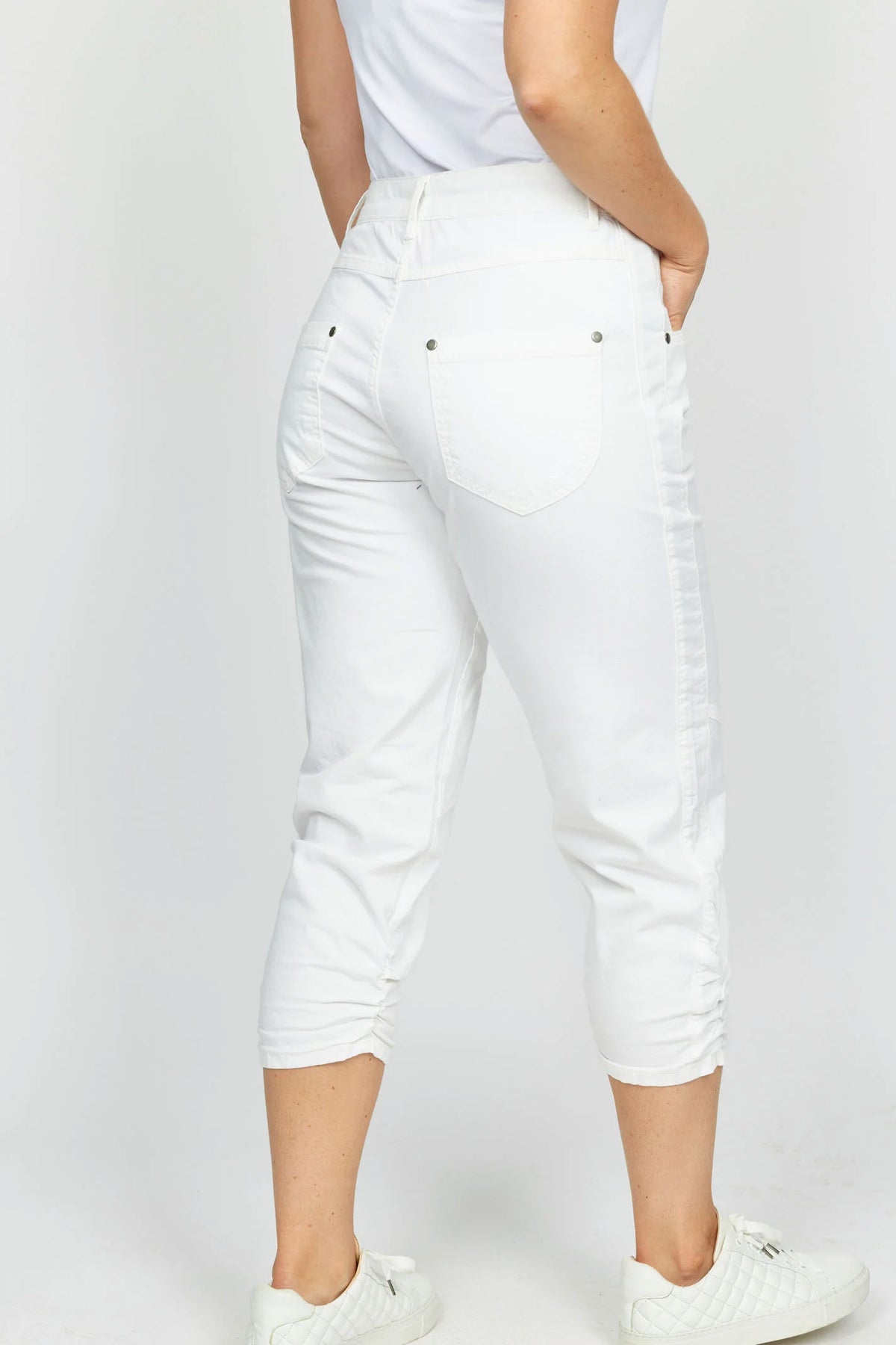 TESS.SP24 White - TESS.SP24