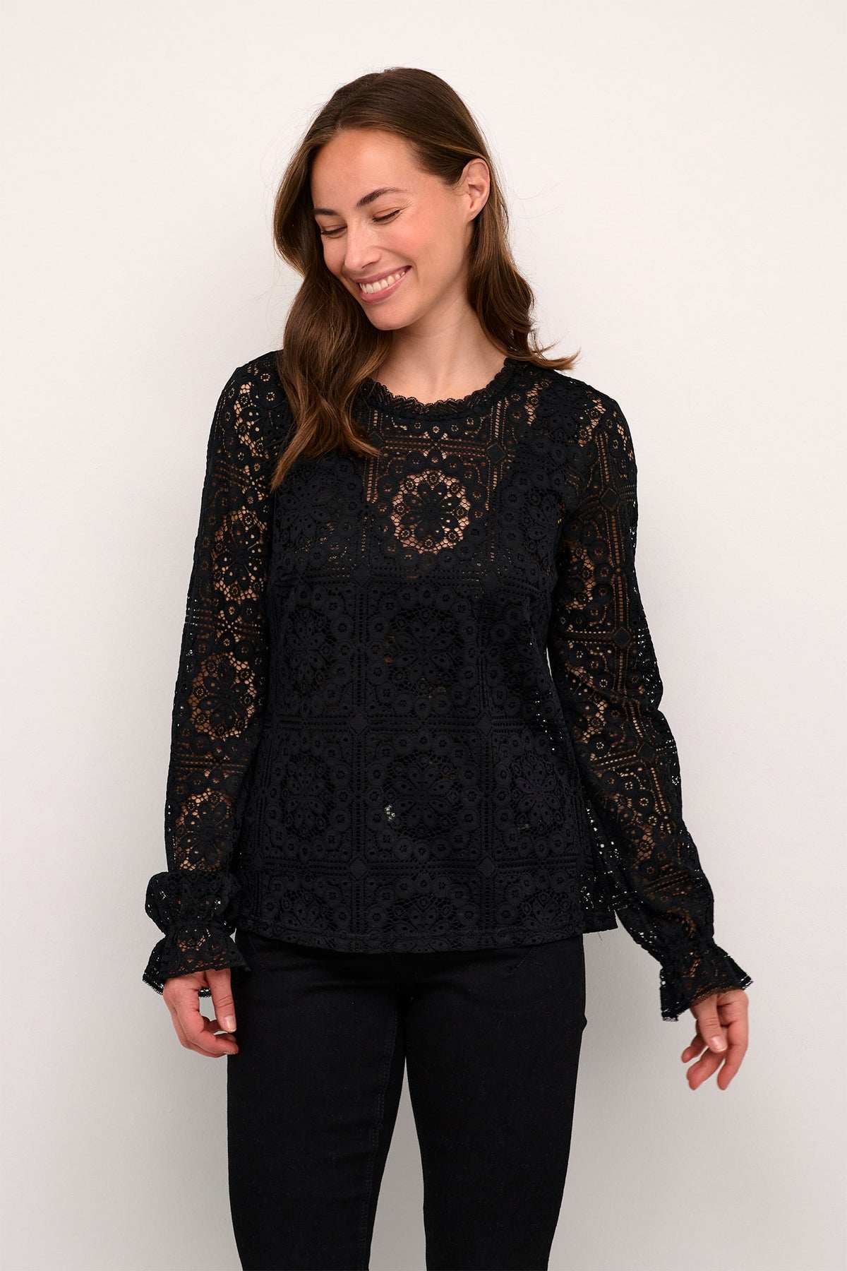 CRTiley Lace Blouse Pitch Black - 10607994