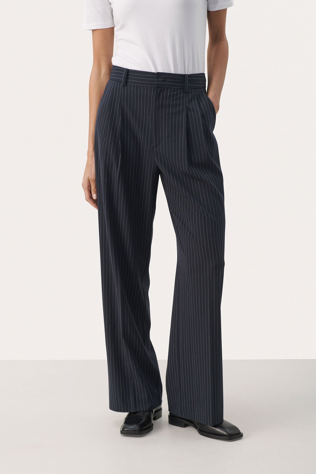 CherraPW PA Dark Navy Pinstripe - 30309027