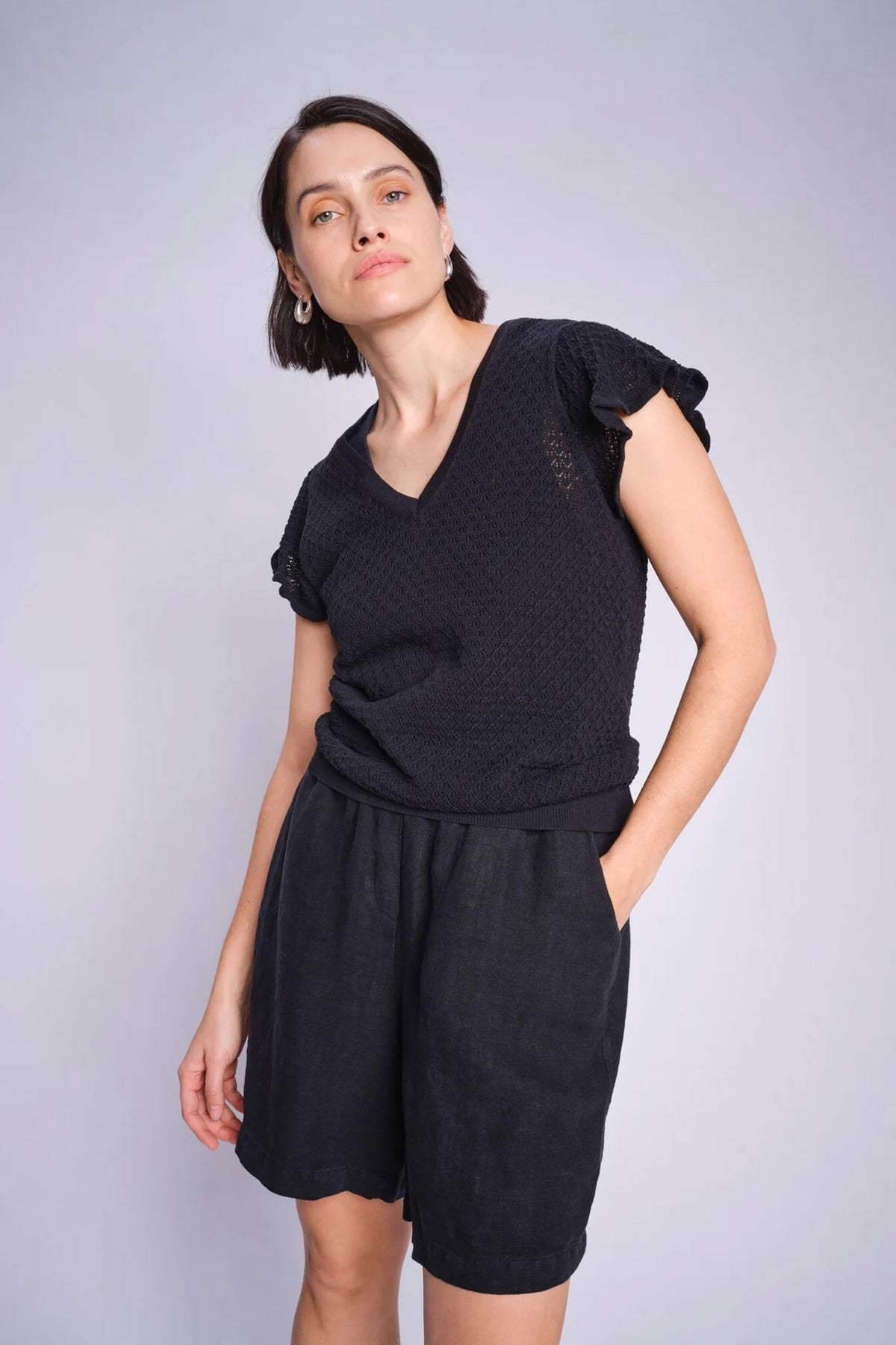 MMGanna Pattern V-neck Knit Black - 168800