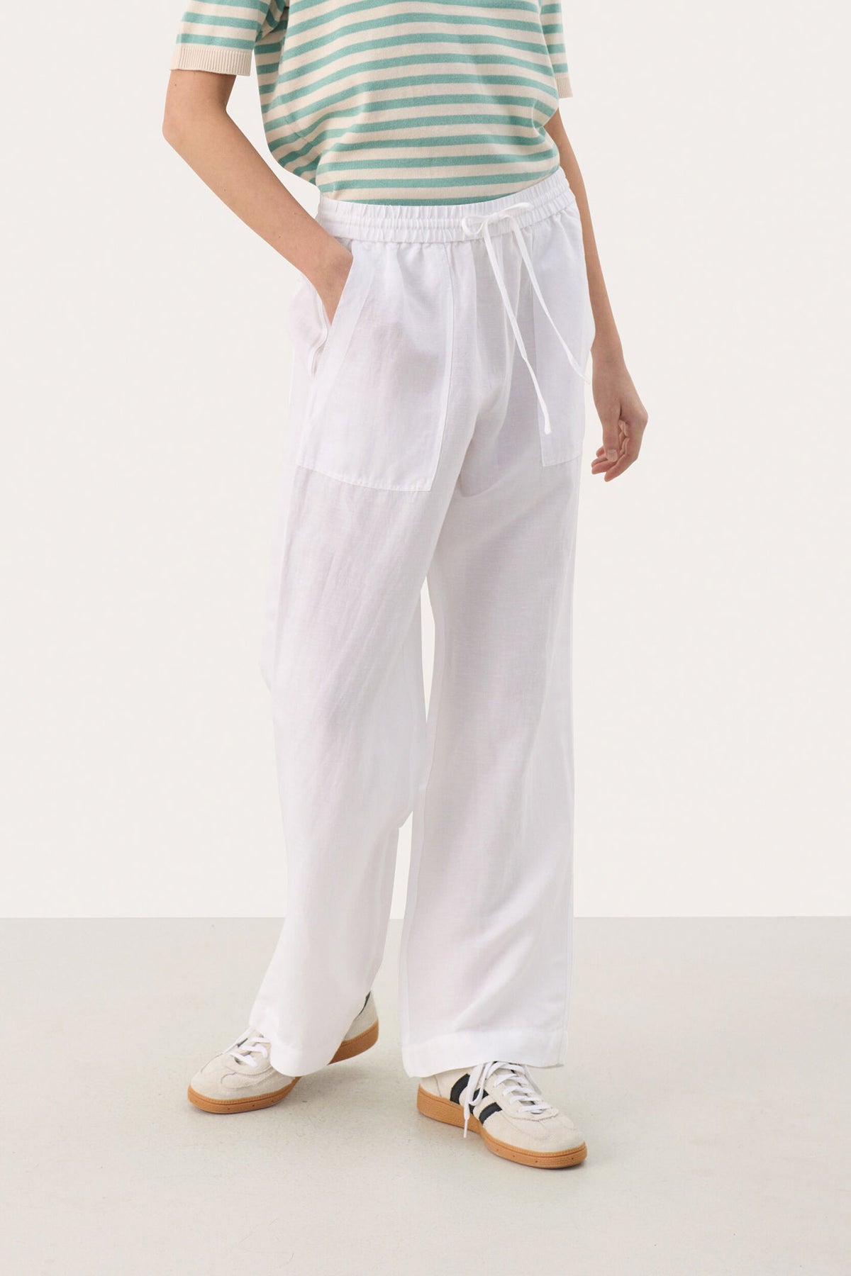 EniolaPW PA Bright White - 30309566