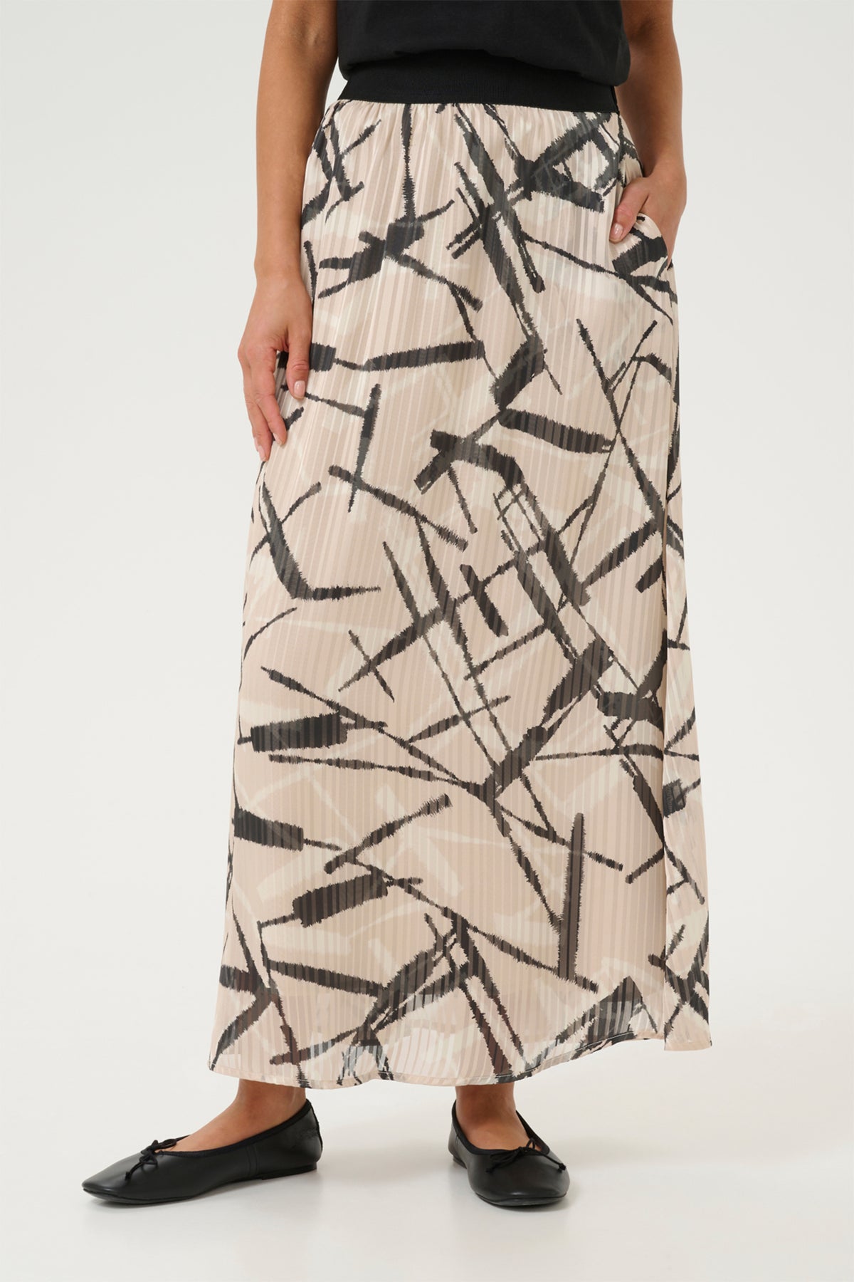 KAarchy Skirt Feather Gray/Black Graphic - 10510005