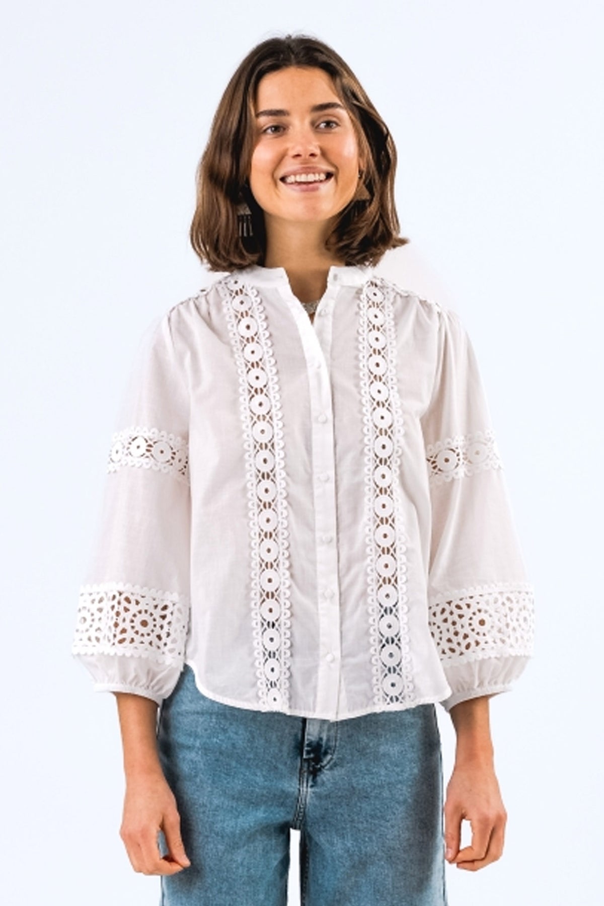 JuneLL Shirt LS 01 White - 25173-1049