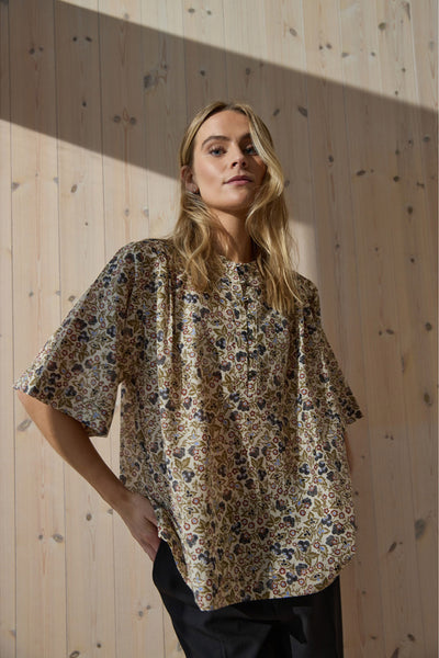 620HMMania blouse 116 Golden-sand - Hm1168 Thumbnail