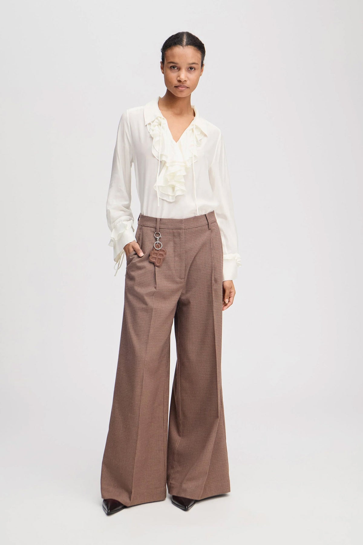 LUPON 4-Brown - 1426/25314