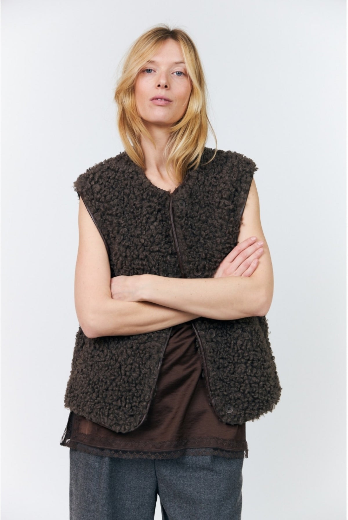 VadaLL Vest SL 87 Dark Mokka - 26468-7005