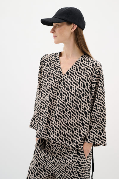 YolineIW Top IW Letters - 30110637 Thumbnail