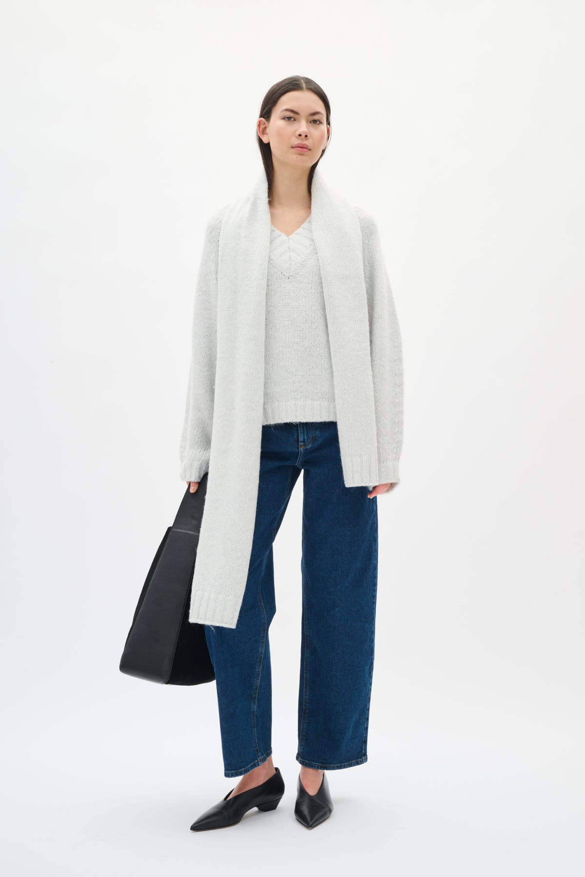 TROAIW V-NECK Whisper White - 110701 - 30112050