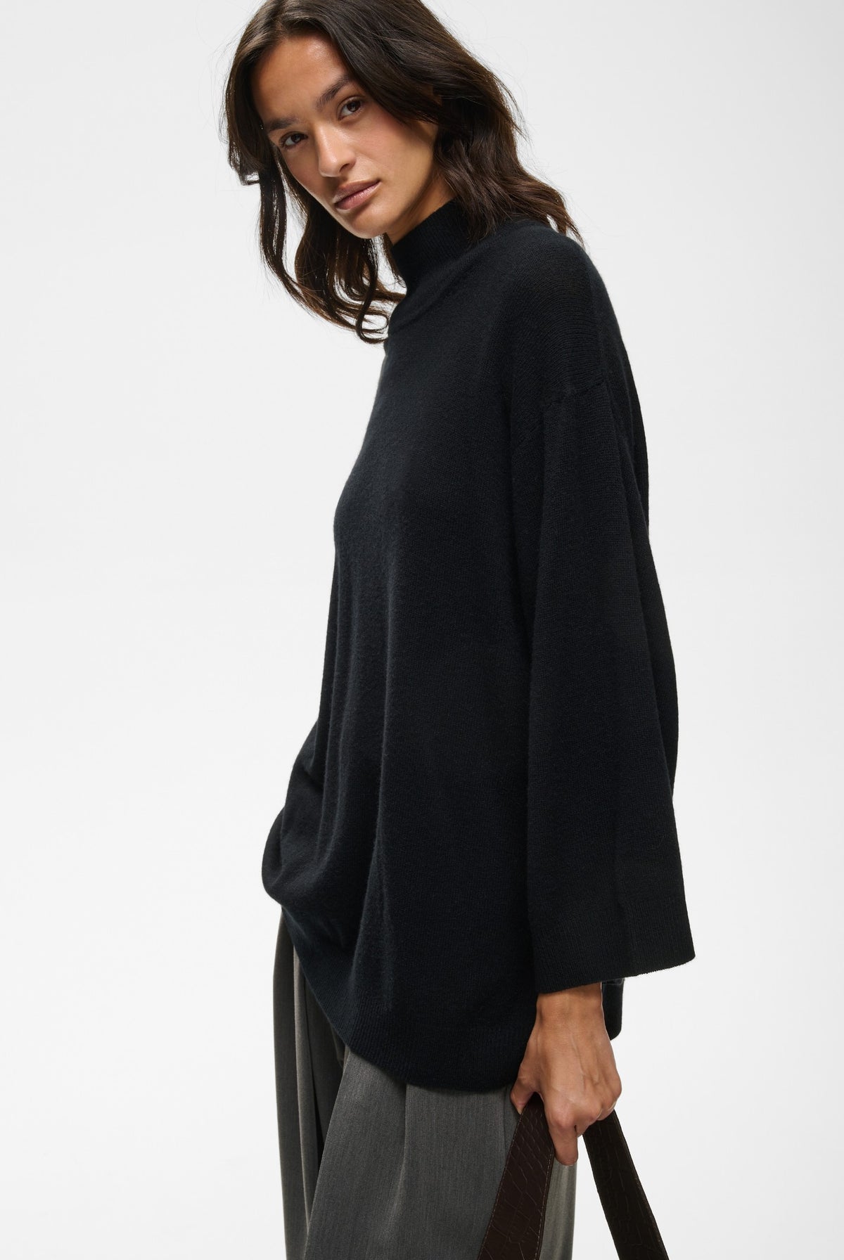 TALLYIW MONIKA V-NECK Black - 194008 - 30113217