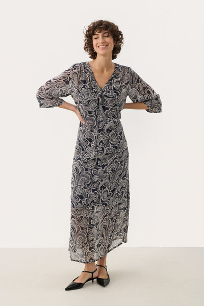 BeritPW DR After Midnight Paisley Print - 30307831 Thumbnail