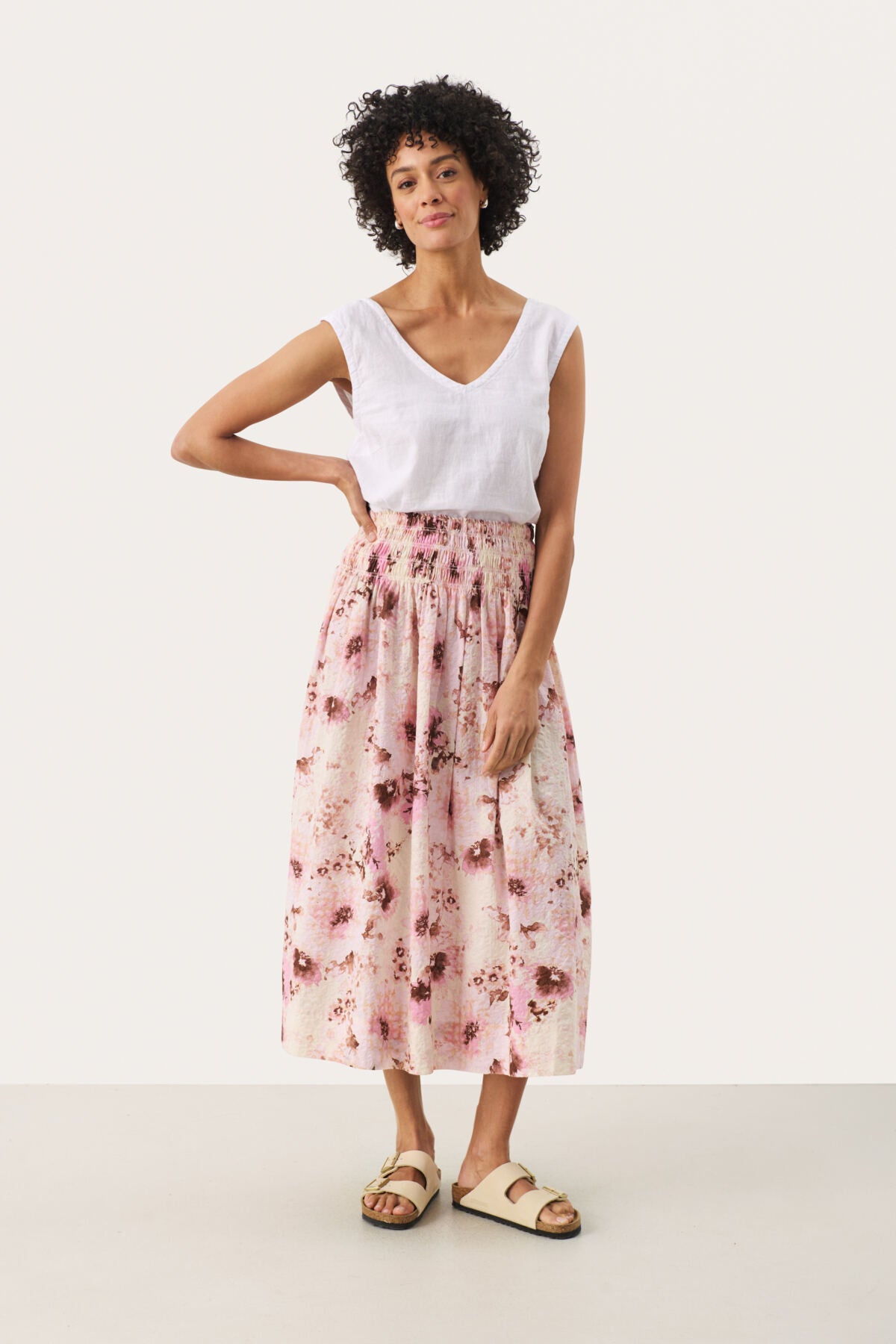 RosabellPW SK Pink Nectar Scattered Flower - 30309623
