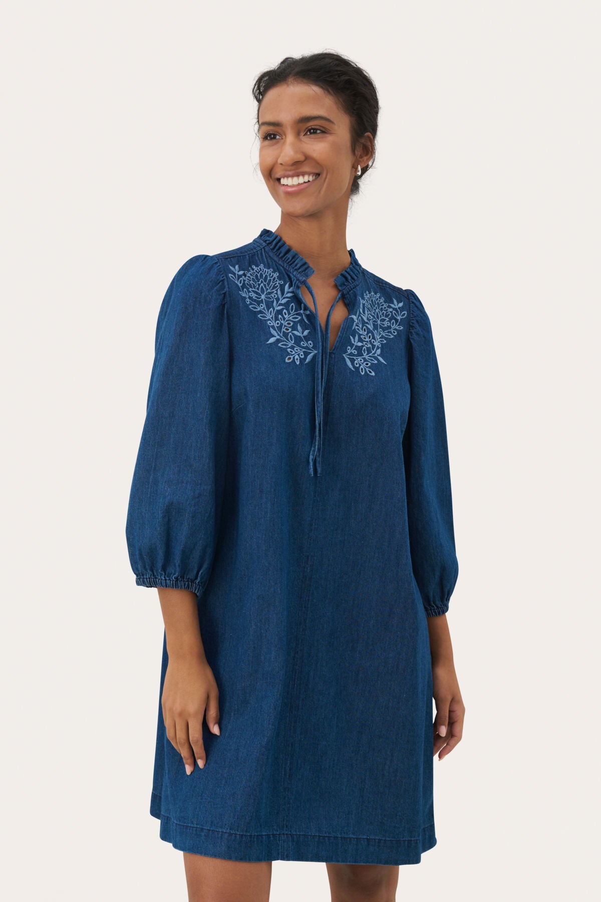 TashaPW DR Medium Blue Denim Embroidery - 30309803