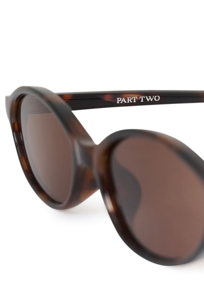 BeckyPW Sunglasses Dark Tortoise Shell - 305011 - 30310608 Thumbnail