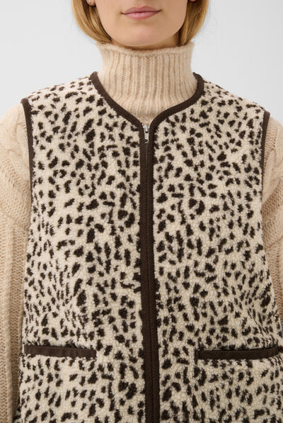 CameliePW Outerwear Neutral Spots - 305034 - 30310632 Thumbnail