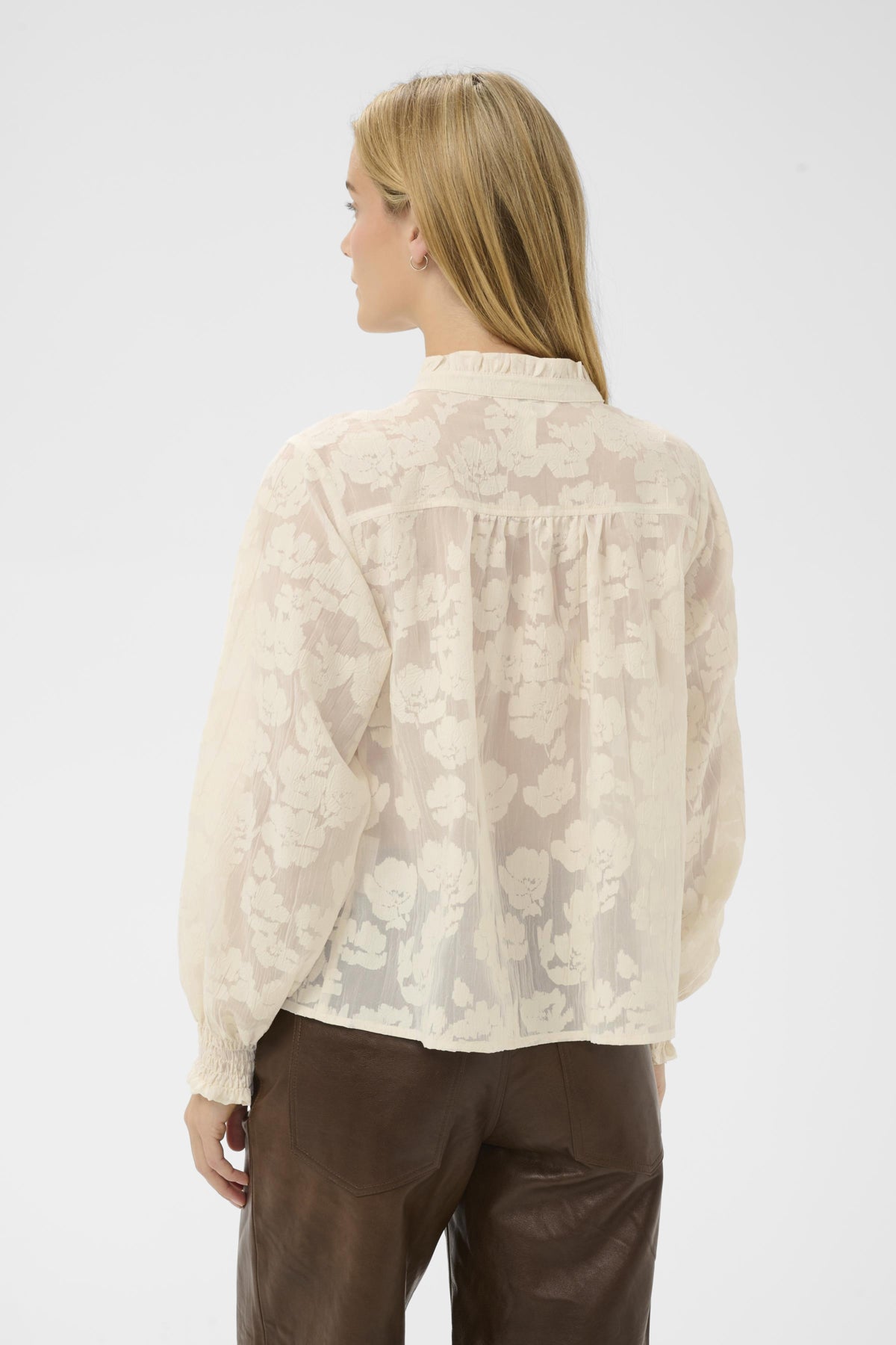 ZayanPW BL Whisper White Blurred Flower - - 30310661