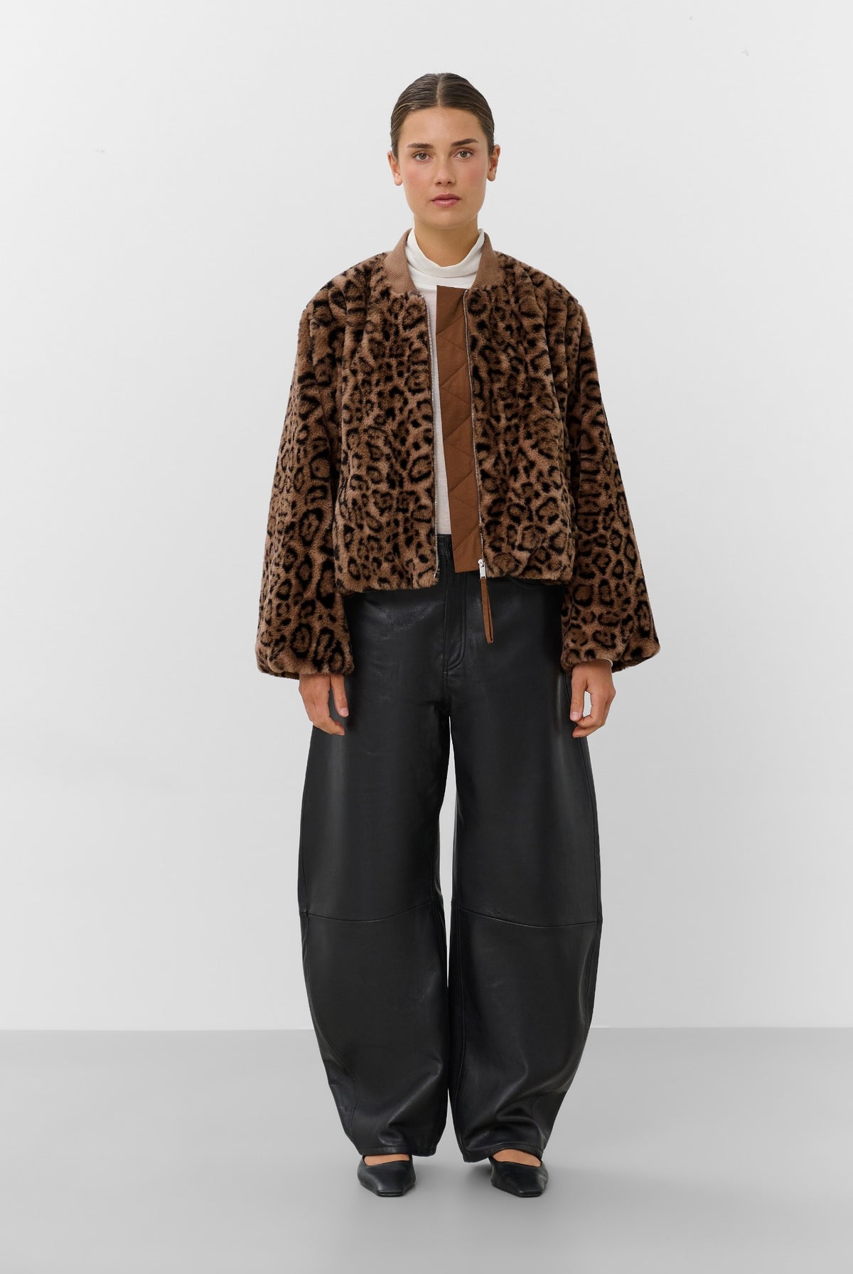 SLLeona Estacia Bomber Jacket Portabella Leopard Pattern - 3 - 30409649