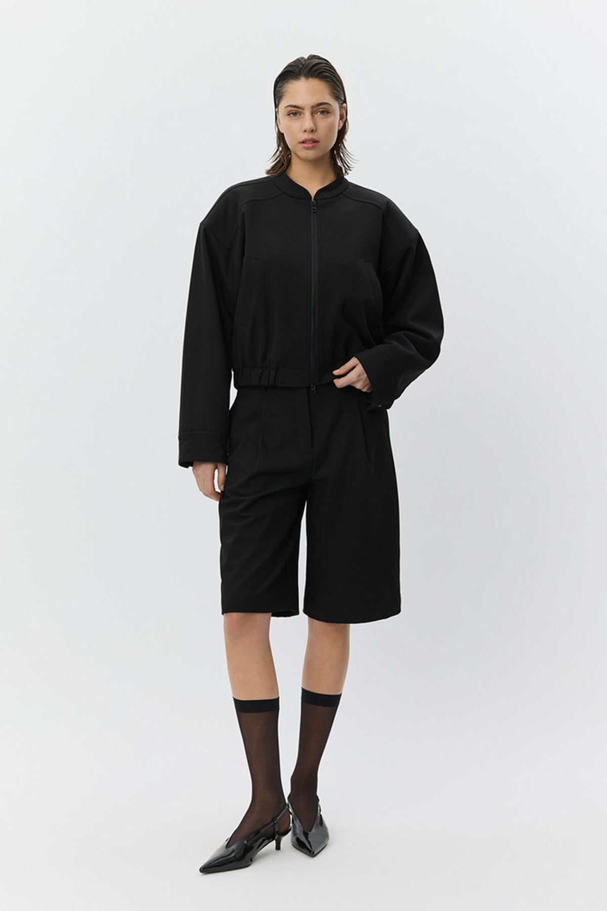 LUZYSW SHORT BOMBER JACKET 1000 Black - S261271