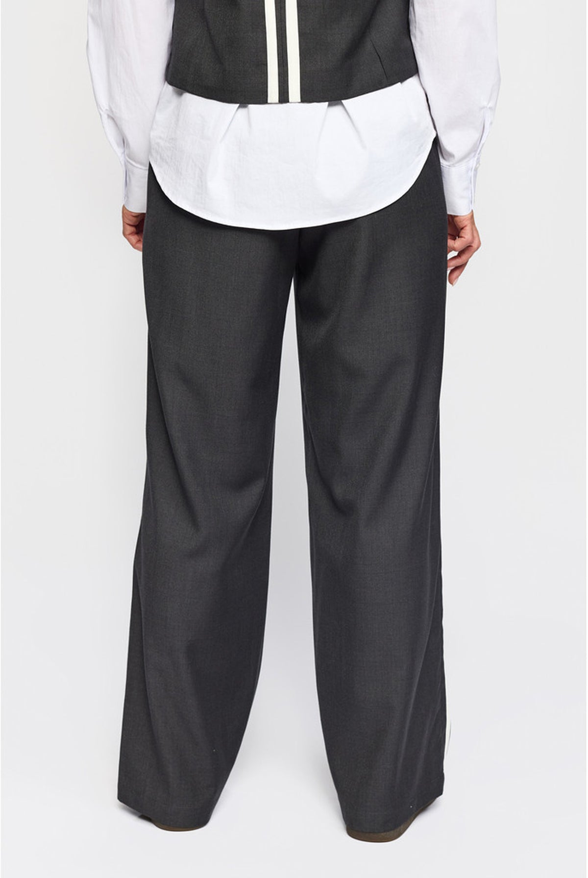 May Grey - 10214411655
