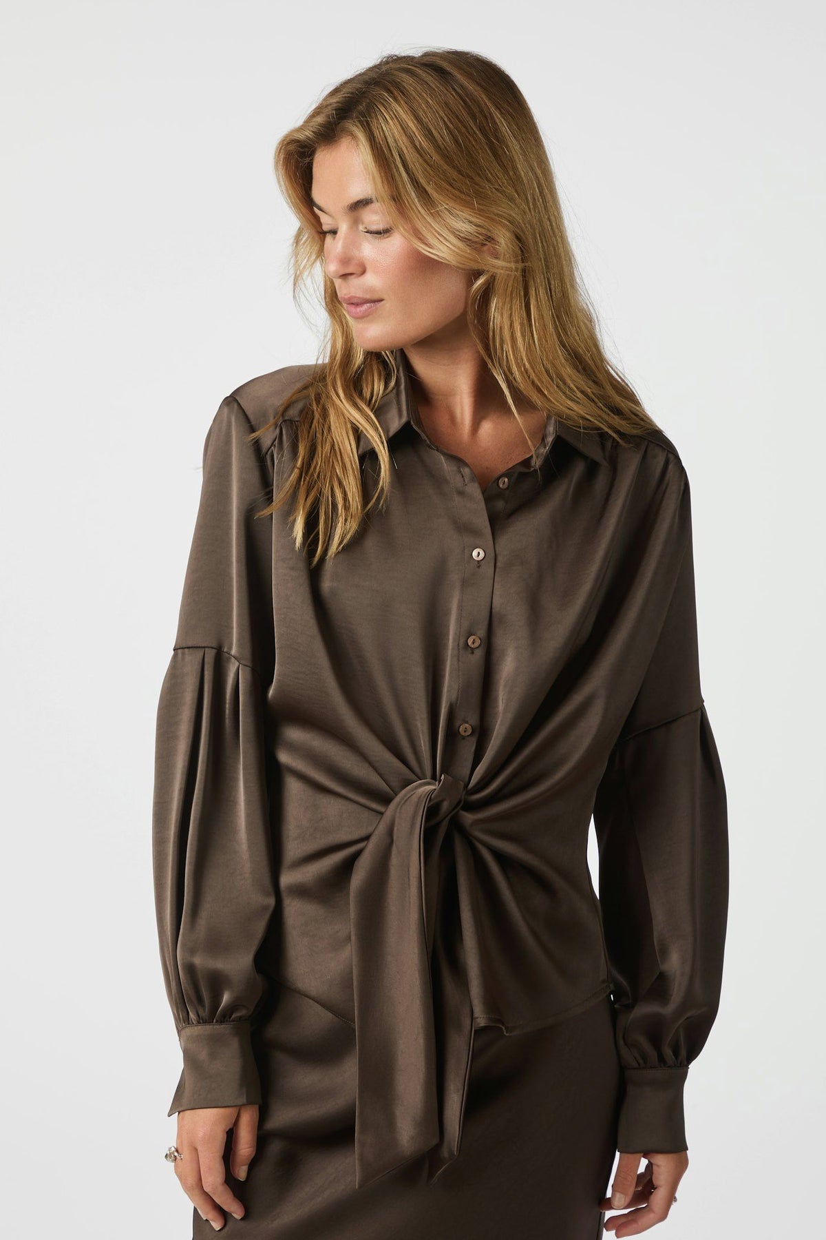 NAJA SATIN Dark brown - 160801
