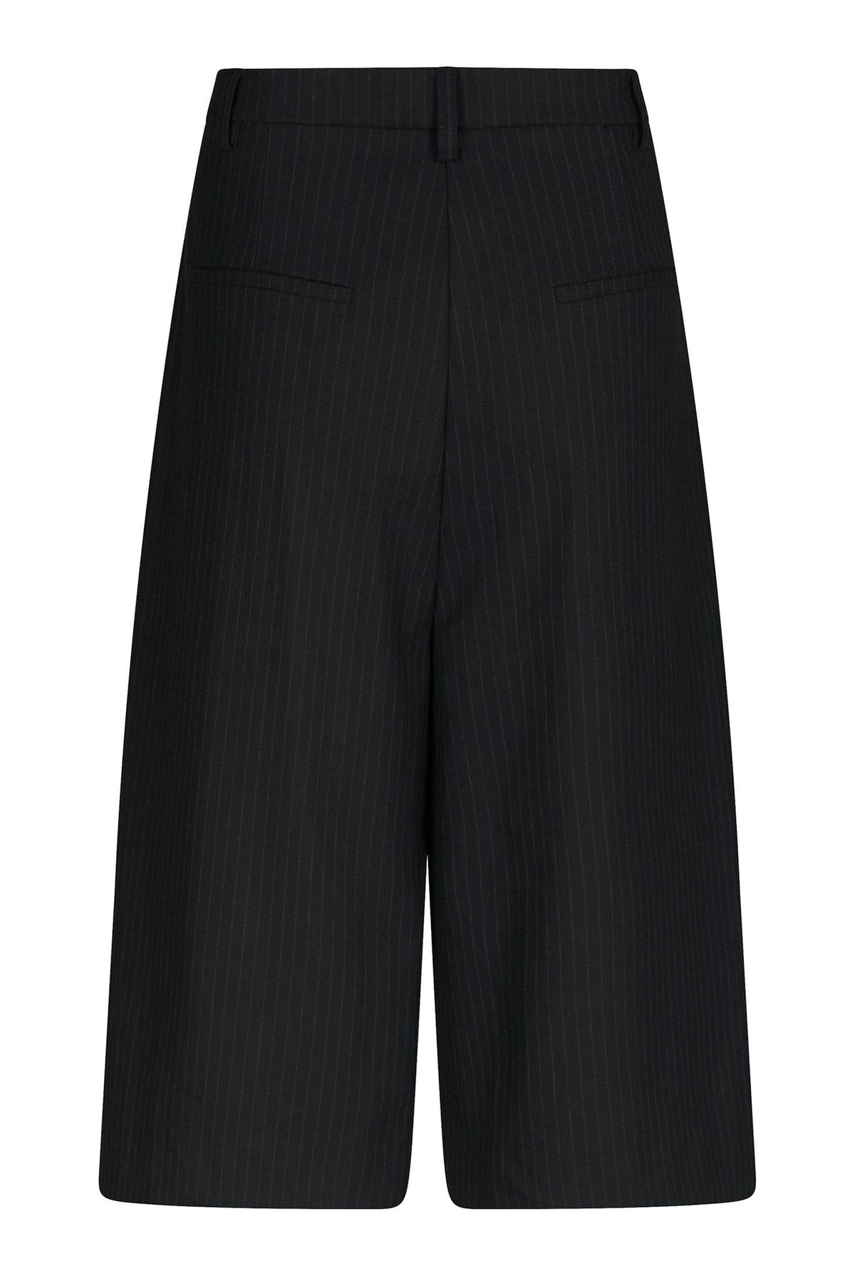 Rima Slim Pinstripe Shorts Dark Navy - 169531