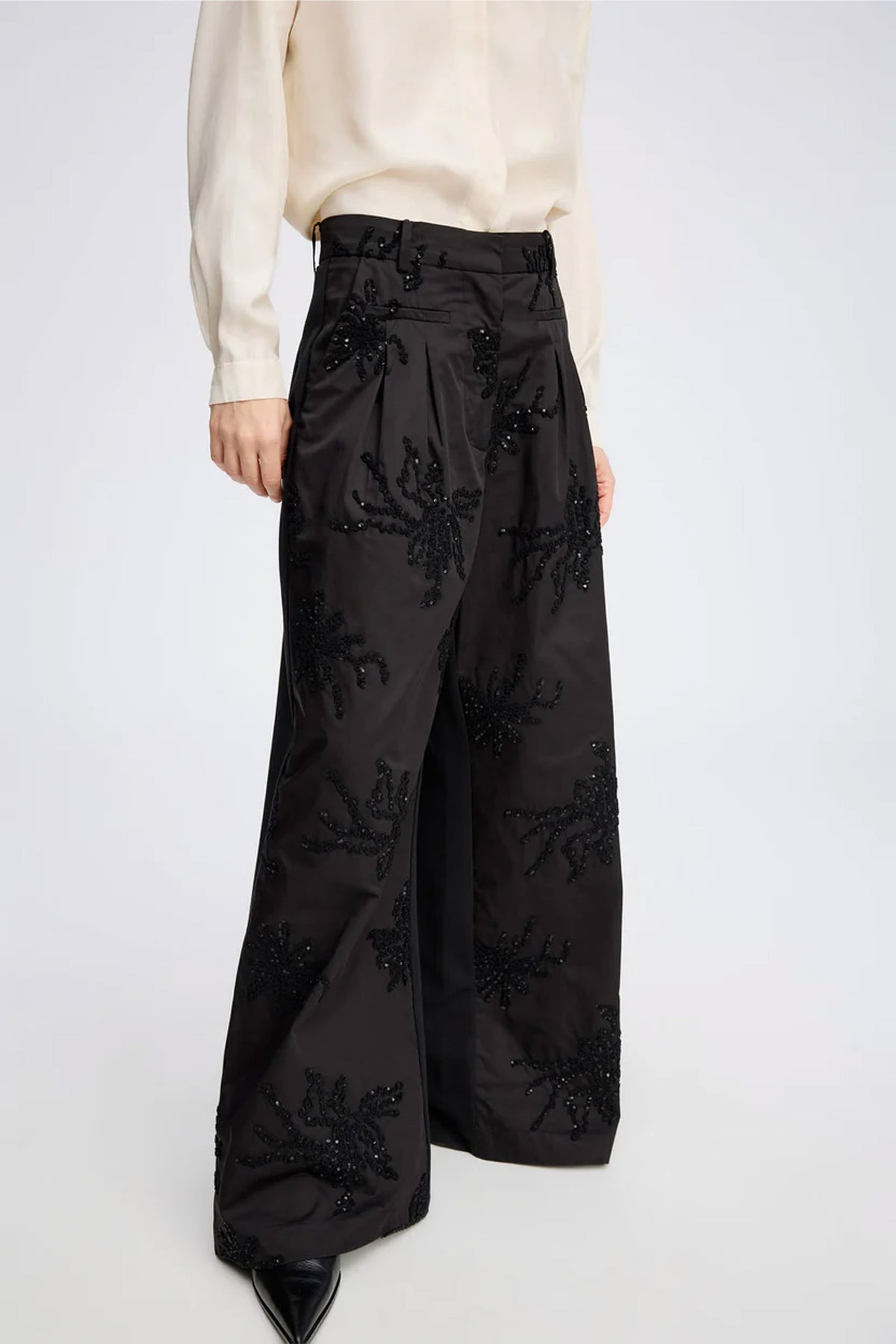 STORMY 2-Black - 1440/25401