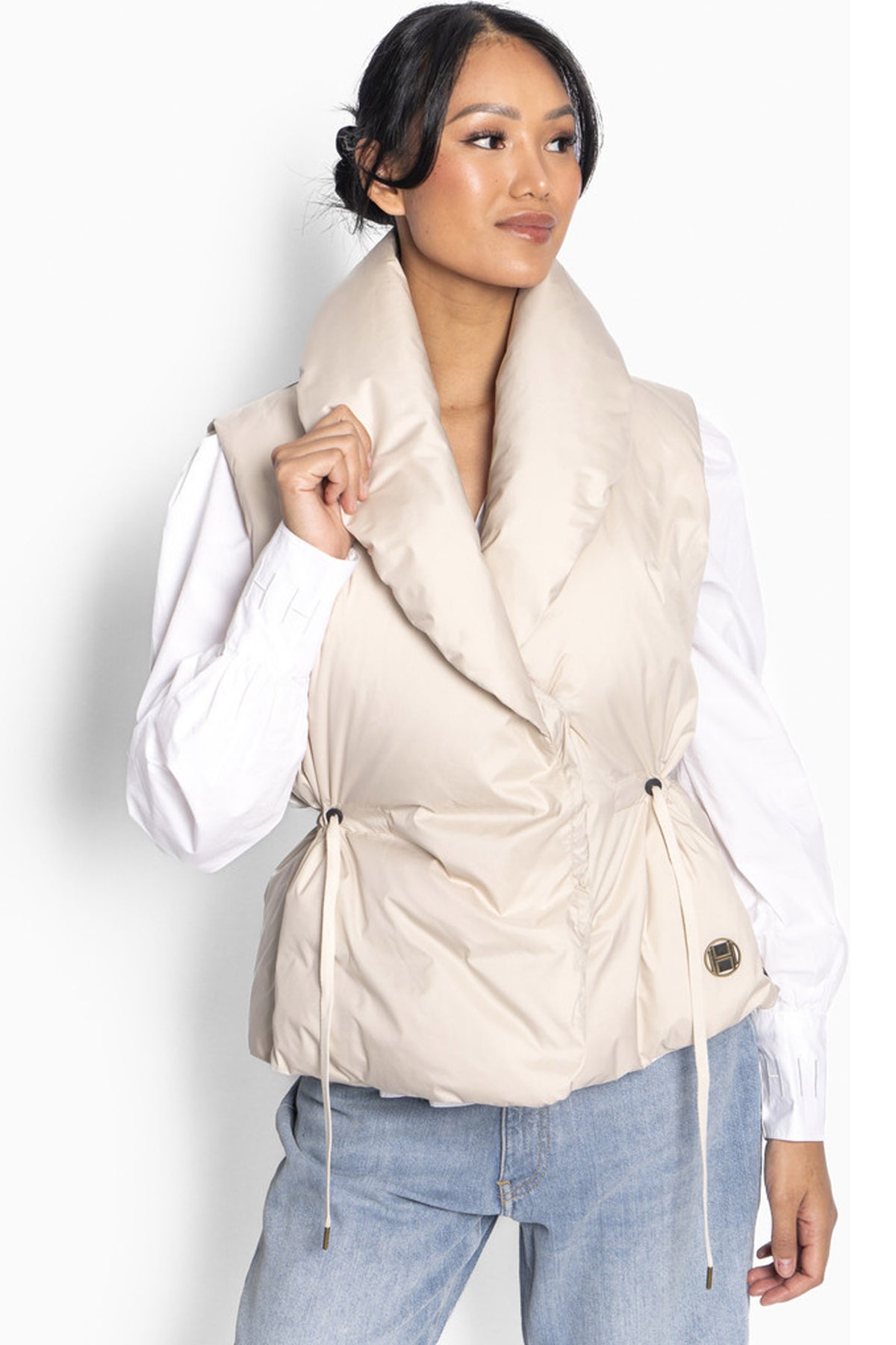 VEDA Down Vest 6503 Summer Sand - 2510200171