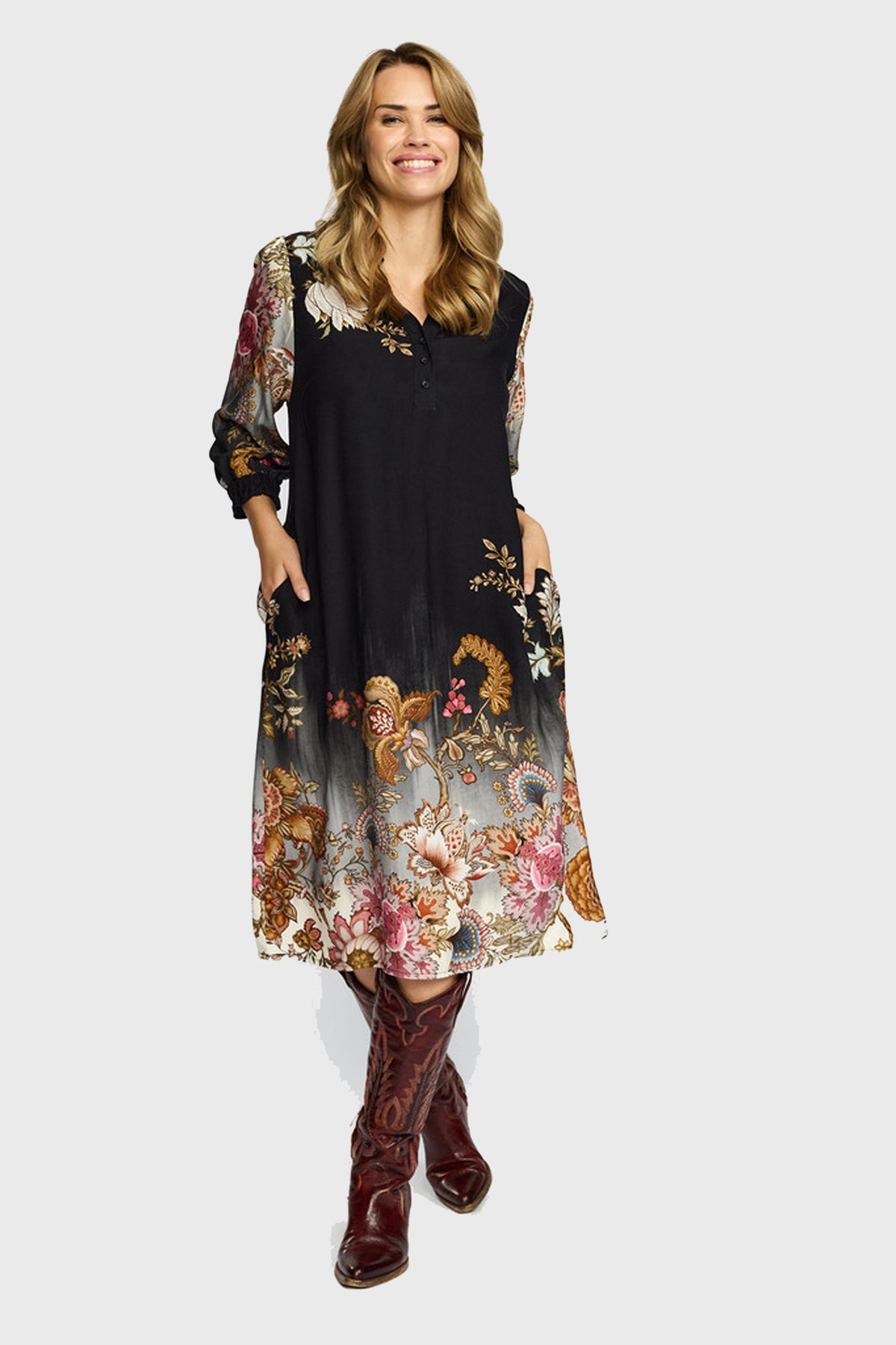 Valmas BLACK FLOWERS - 1021423